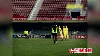 小罗连续4脚横梁