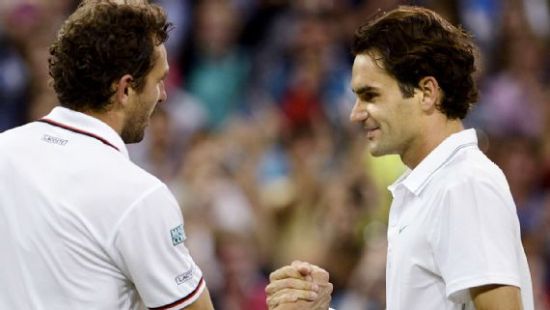 2012年温网第三轮费德勒战胜贝内特乌