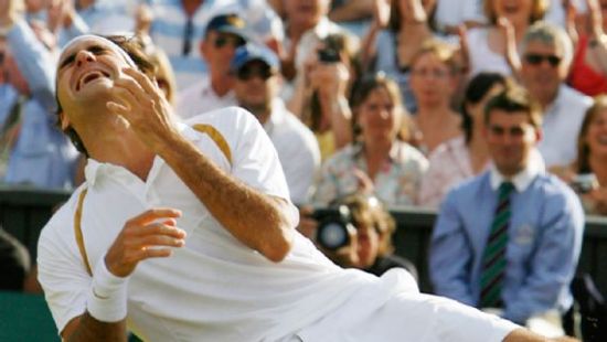 2007年温网决赛费德勒战胜纳达尔
