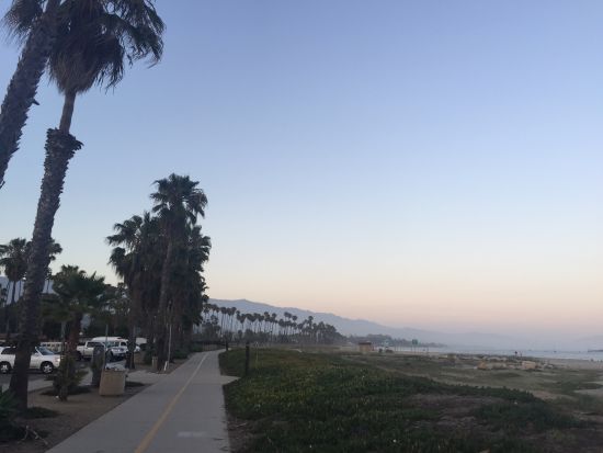 泛着加州红的海湾天空实在美醉了。