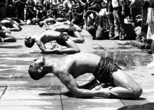 台军陆战队蛙人受训，长跑项目如同马拉松赛。