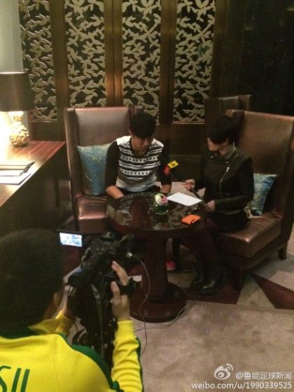 韩鹏接受专访