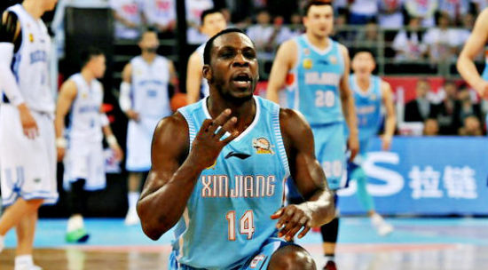 哈德森上赛季在新疆获得MVP。