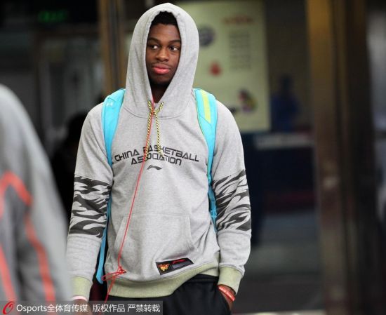 穆迪埃会提前离开广东吗？