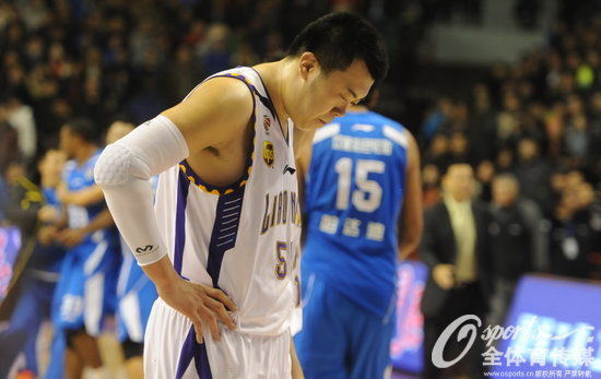 韩德君本场比赛略显遗憾