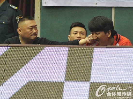 刘宏疆下一场又要在这看球了。