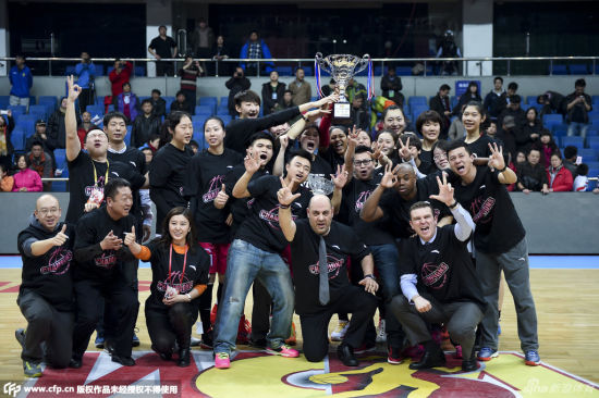 山西女篮获得2014-15赛季WCBA联赛总冠军