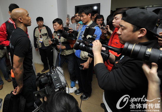 马布里平静面对