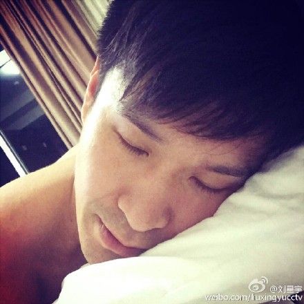 刘星宇微博上霍楠的照片