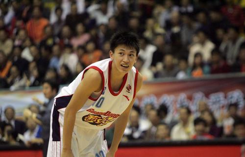 中国国家篮球队队员刘晓宇(中国国家男子篮球队队员有哪些)
