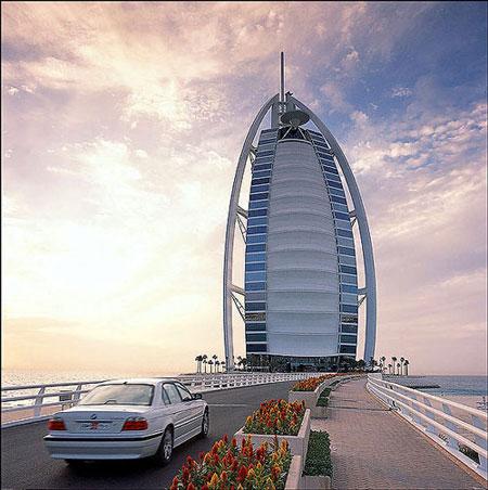 前往酒店的公路