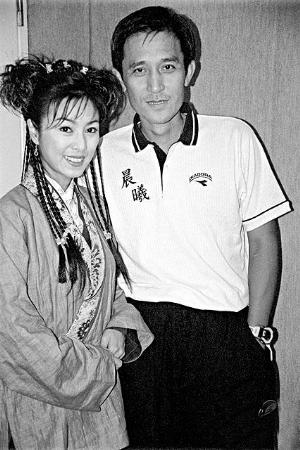 尹志强患癌后经过治疗，病情曾经好转，当时两人更加恩爱，米雪拍剧，他也会抽空探班。