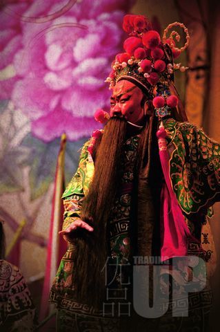 FEATURE| 戏楼 小楼中的戏梦人生