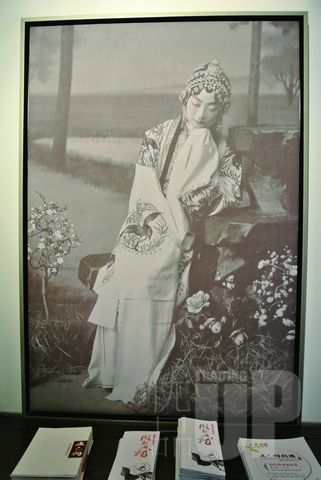 FEATURE| 戏楼 小楼中的戏梦人生