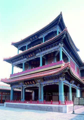 FEATURE| 戏楼 小楼中的戏梦人生