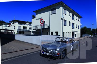 老爷车穿越之旅 