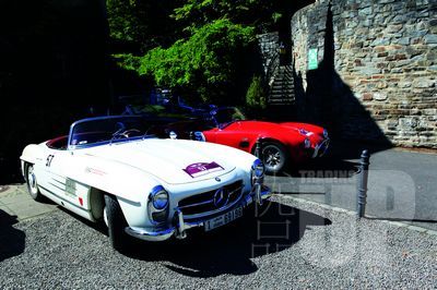 老爷车穿越之旅 