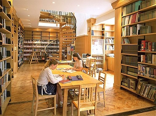 揭秘真正的贵族学校：世界政商子女教育首选