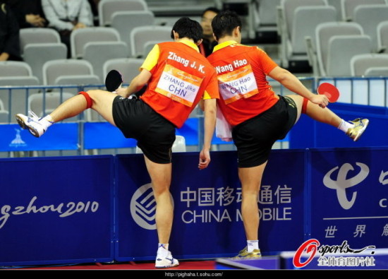 刘国梁怎么就命令王皓让球了？