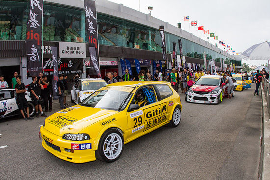 佳通轮胎车队主力车手高英哲