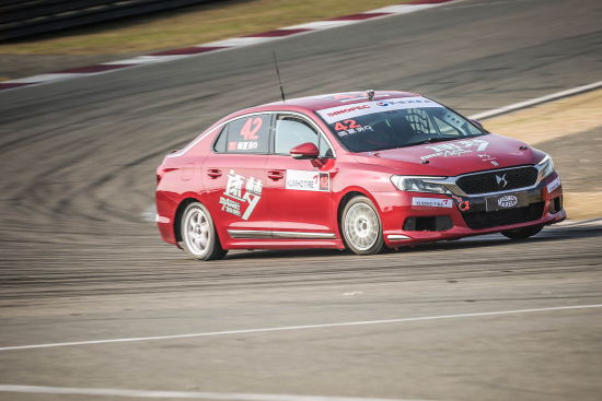 DS 5LS赛车亮相CTCC