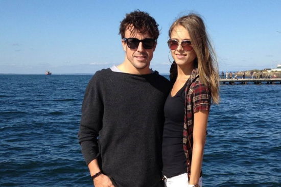 阿隆索与女友达沙-卡普斯蒂娜