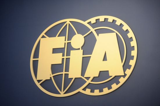 国际汽联（FIA）徽标