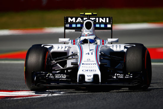 苏茜-沃尔夫参加F1西班牙站练习赛