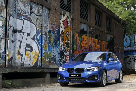 新BMW 1系运动型两厢轿车