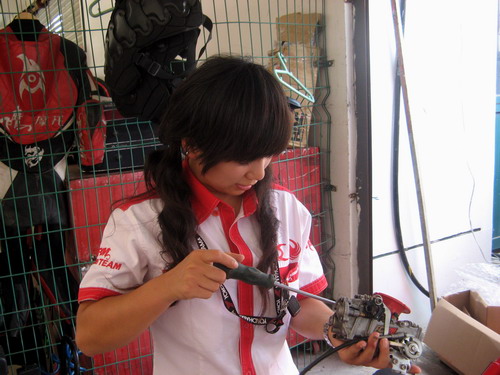 图文csbk上海站天马赛道探营飞鹰女车手吴霞