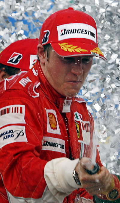 图文莱科宁加冕总冠军芬兰冰人迎来人生转折点