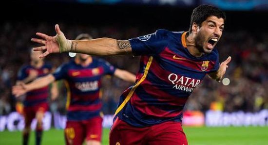 苏亚雷斯庆祝绝杀球