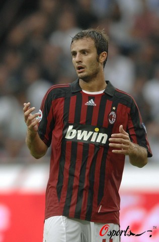 图文-[意甲]ac米兰vs佛罗伦萨 吉拉迪诺呆成这样了