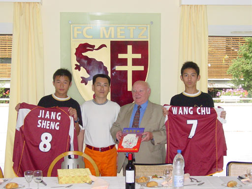 登录 注册 回复主题 发表主题 图文-走访成都中法德瑞足球中心 姜胜