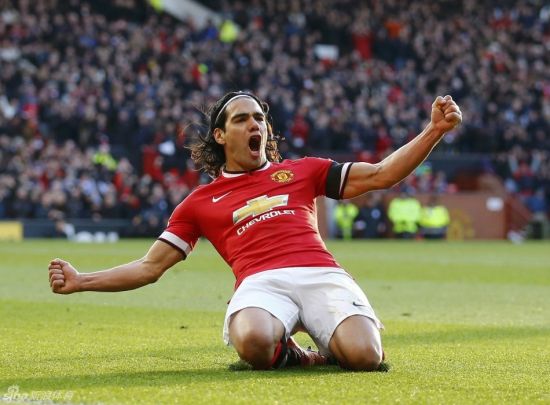 曼联赢了,法尔考进球了,这无疑是一个曼联球迷希望看到的结果.