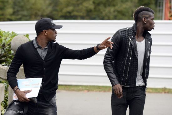 埃弗拉回曼联？