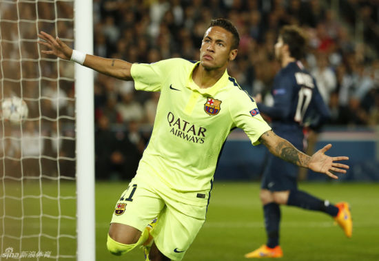 内马尔用进球向小罗表达了敬意