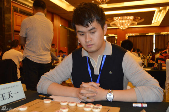 王天一夺预赛第一