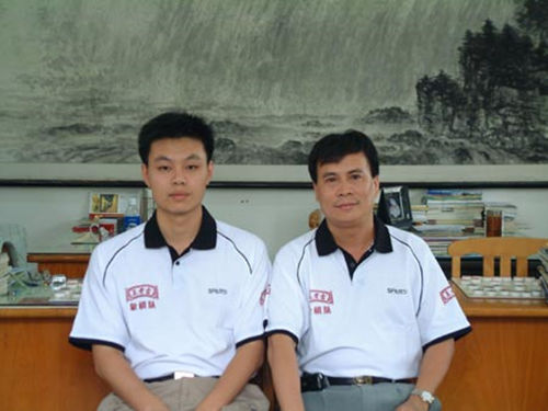 岭南双雄多年奋斗 铸就象棋第一豪门