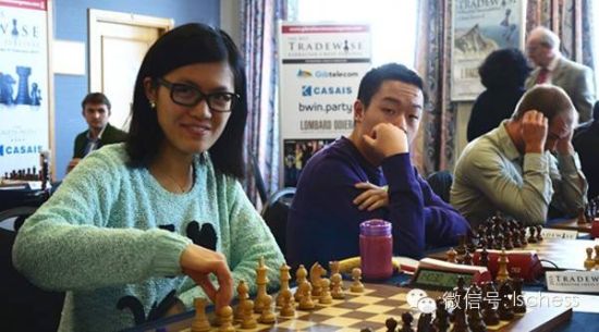 侯逸凡和韦奕并肩作战