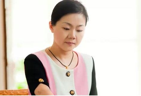 《棋事》专访张璇：日本崇尚强者与传统_手机新浪网