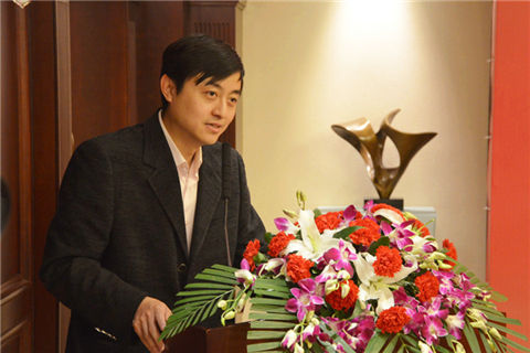 上海队总教练刘世振