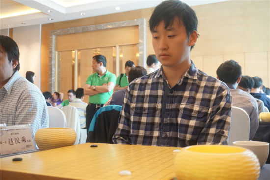 赵汉乘6胜1负力保河南队不降级