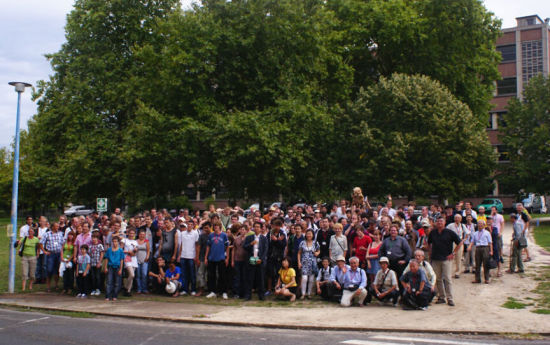 资料图：欧洲围棋大会棋迷合影