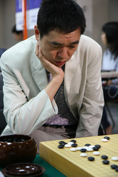 图文第12届三星杯本赛第1轮马晓春已经久疏战阵