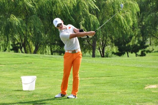 关天朗抵达南山备战亚运会