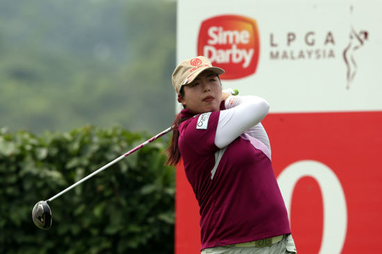 冯珊珊打63杆反超夺冠