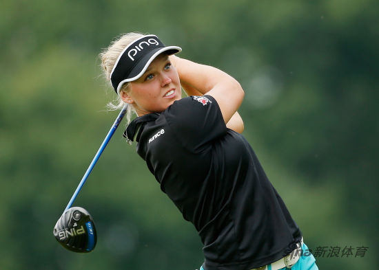 布鲁克-亨德森接近美国LPGA会员身份