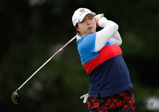 马拉松精英赛冯珊珊升至并列第三