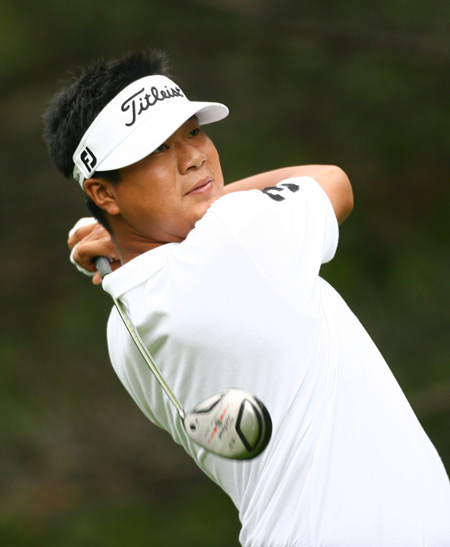 图文-中巡赛延吉锦标赛第二轮 北京选手刘鑫挥杆